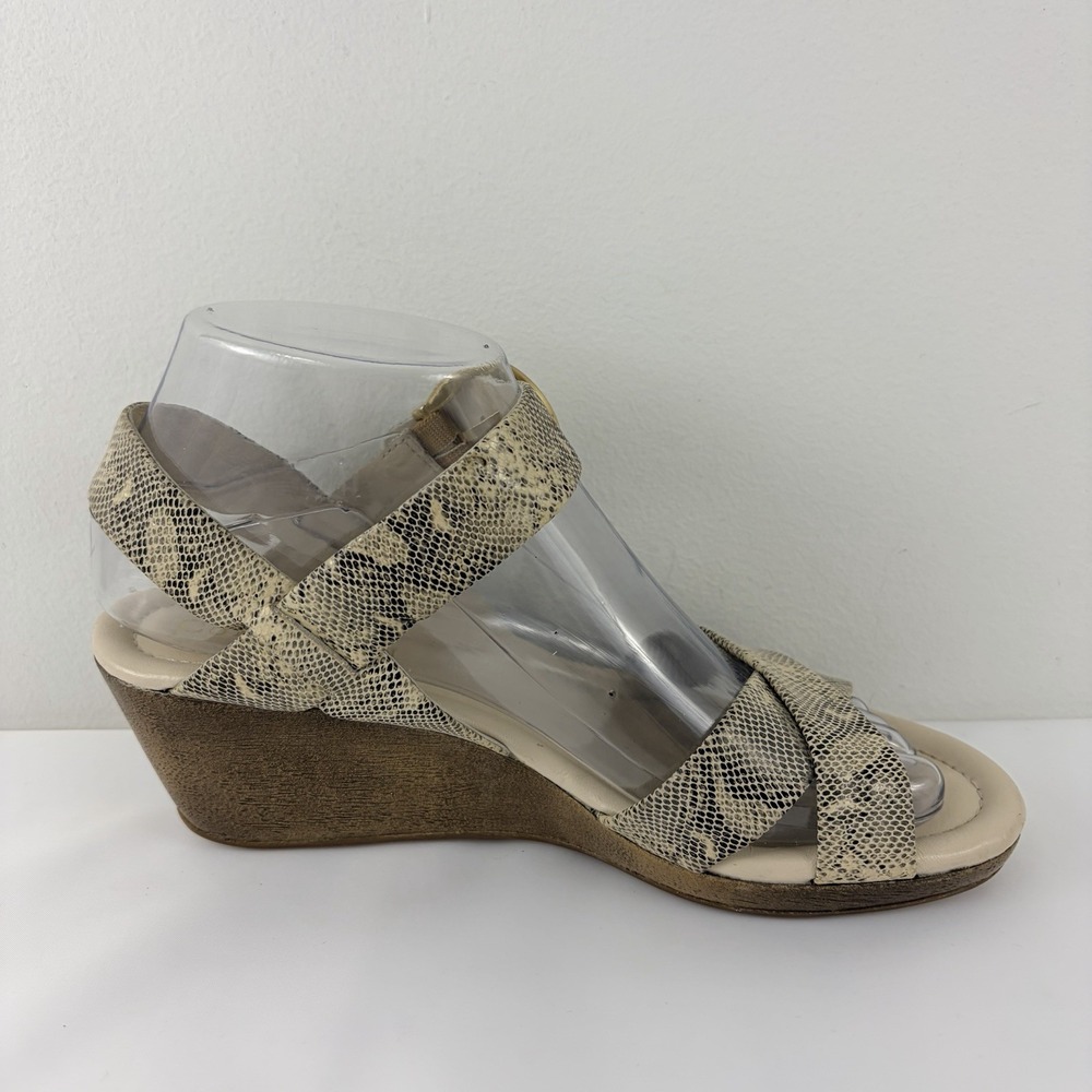 Cole Haan Snake Print Wedge Sandals Beige Leather Buckle Strap Comfort Chic Sz 6 - Picture 6 of 10